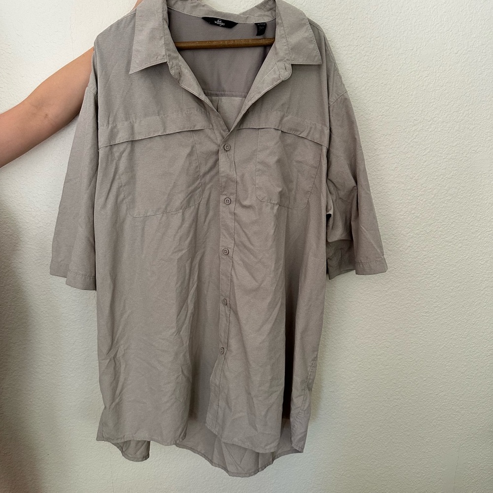 Wrangler button up